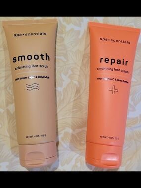 NWT Smooth Exfoliating Foot Scrub & Repair Smoothing Foot Cream